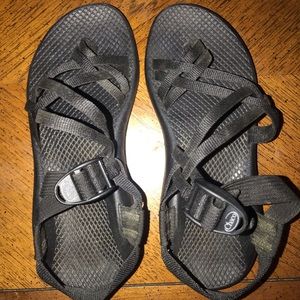 Chacos Size 8